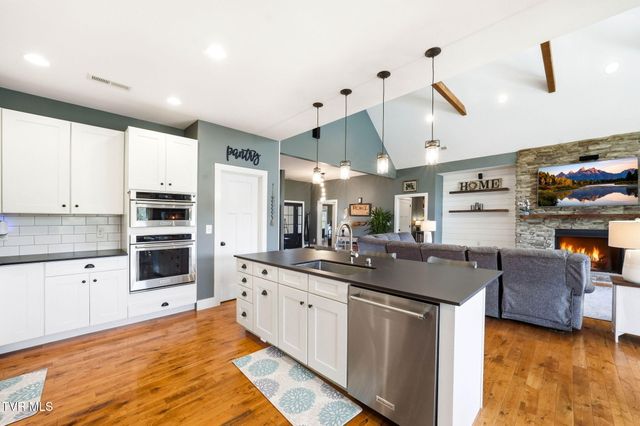 605 Church Lane, Church Hill, TN 37642