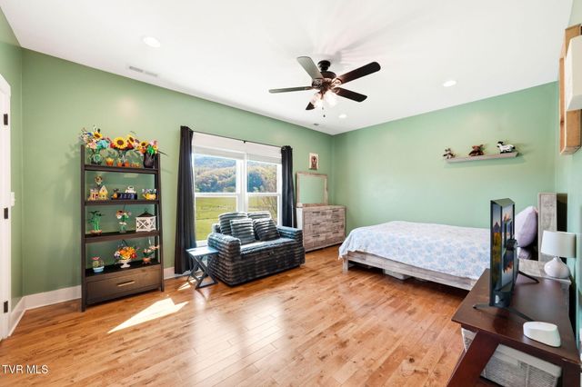 605 Church Lane, Church Hill, TN 37642