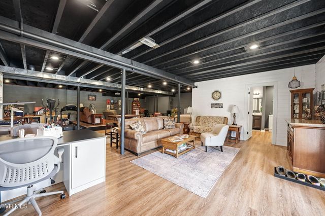 605 Church Lane, Church Hill, TN 37642