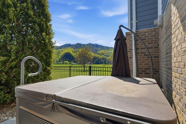 605 Church Lane, Church Hill, TN 37642