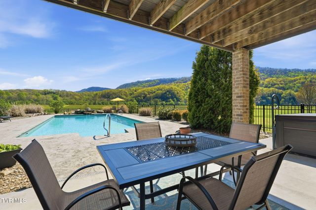 605 Church Lane, Church Hill, TN 37642