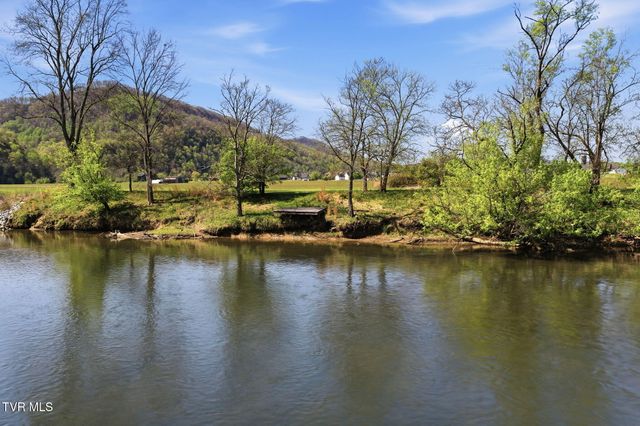 605 Church Lane, Church Hill, TN 37642