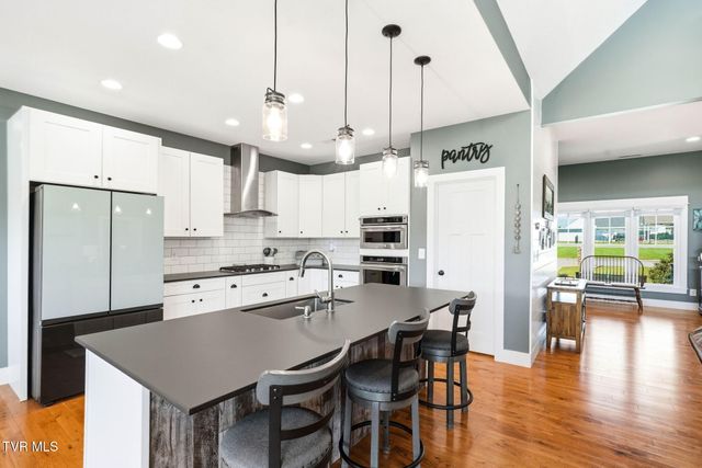 605 Church Lane, Church Hill, TN 37642