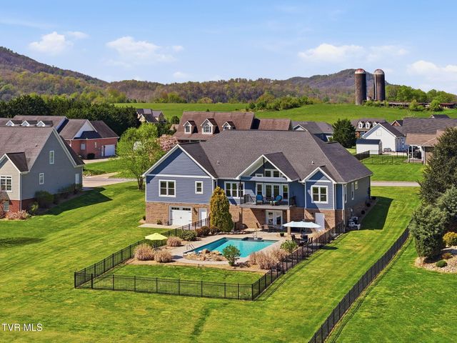 605 Church Lane, Church Hill, TN 37642