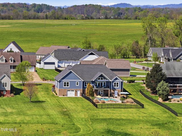 605 Church Lane, Church Hill, TN 37642