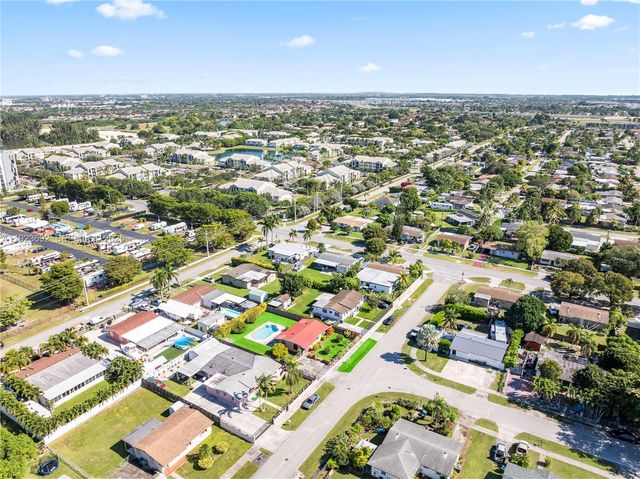 14731 SW 285th St, Homestead, FL 33033