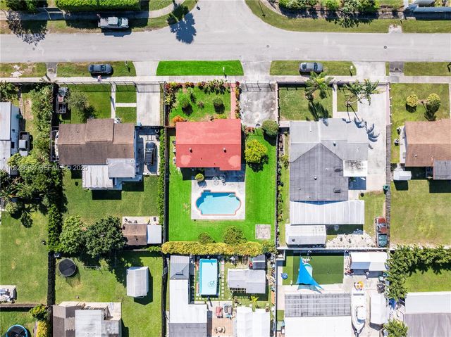 14731 SW 285th St, Homestead, FL 33033