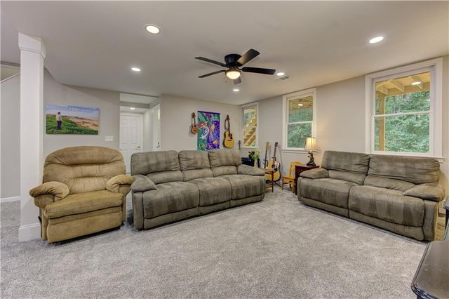 4543 Ashmore Circle NE, Marietta, GA 30066