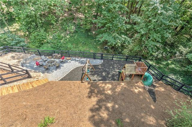 4543 Ashmore Circle NE, Marietta, GA 30066