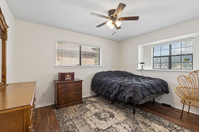 2133 Hunters Ridge, Carrollton, TX 75006