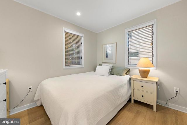 9 W 79TH ST, Harvey Cedars, NJ 08008