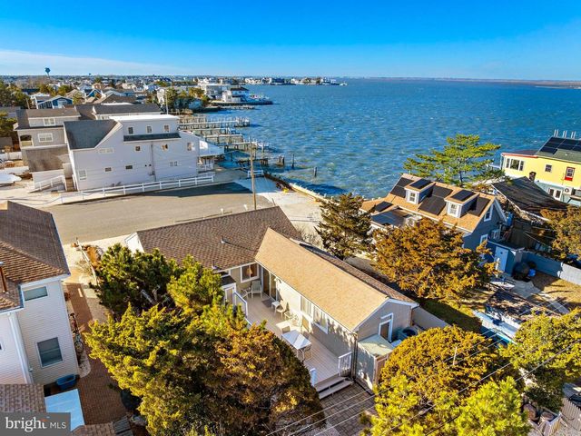 9 W 79TH ST, Harvey Cedars, NJ 08008