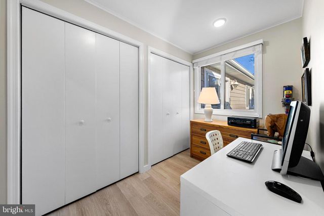 9 W 79TH ST, Harvey Cedars, NJ 08008