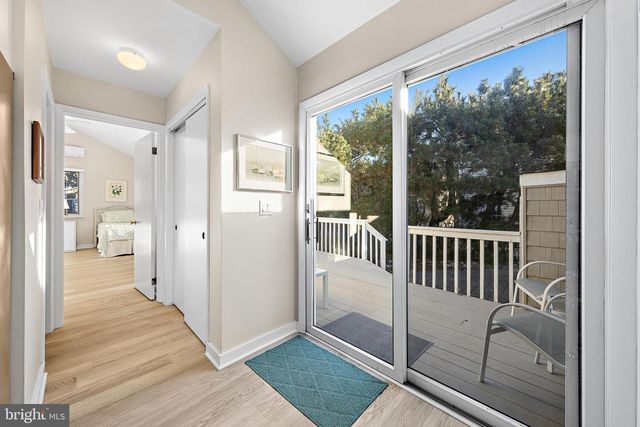 9 W 79TH ST, Harvey Cedars, NJ 08008