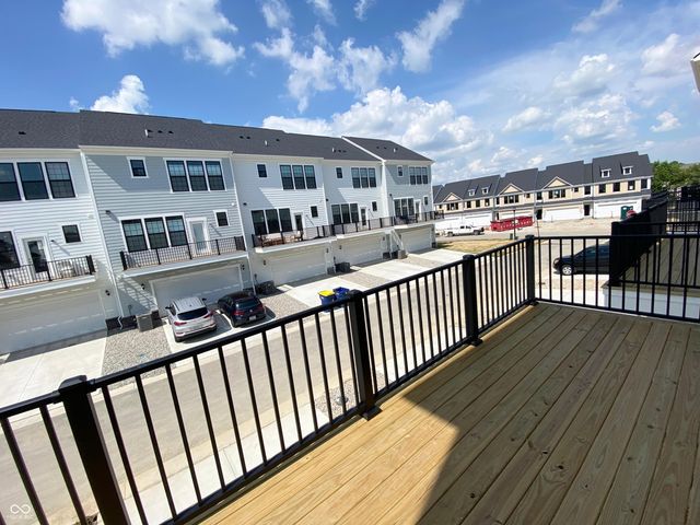 10947 Belgian Lane, Zionsville, IN 46077