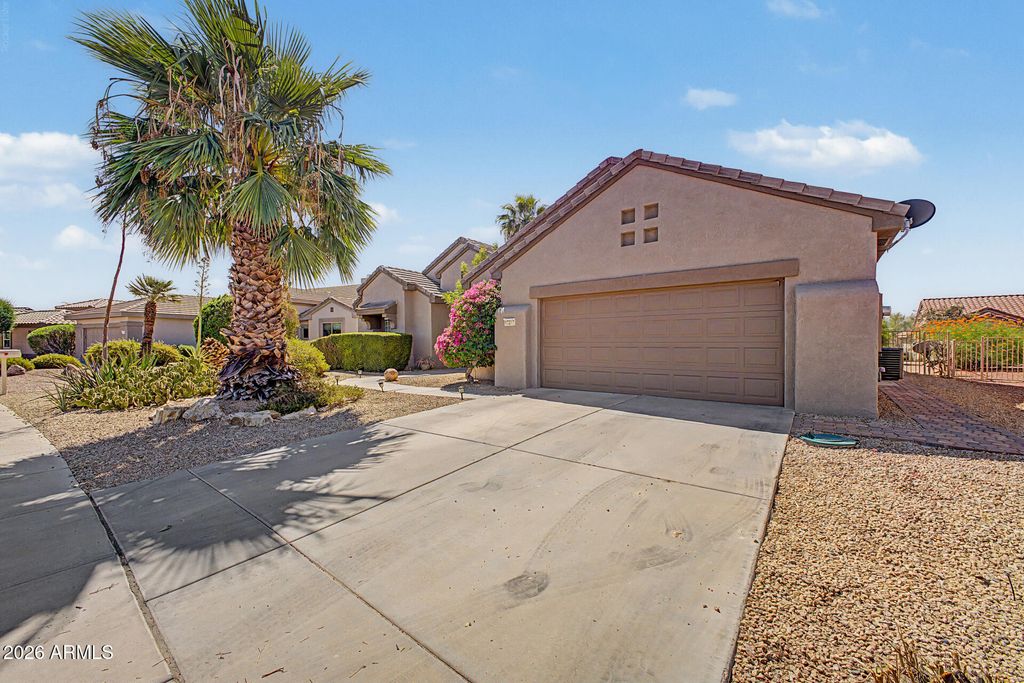15243 W PINEHURST Lane, Surprise, AZ 85374 — exterior