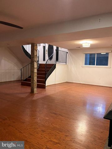 8677 VALLEY DR, Waldorf, MD 20603