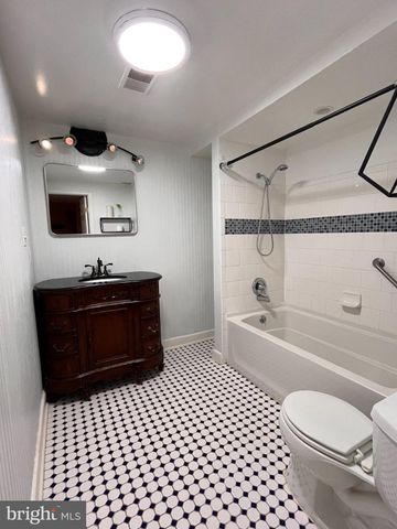 8677 VALLEY DR, Waldorf, MD 20603