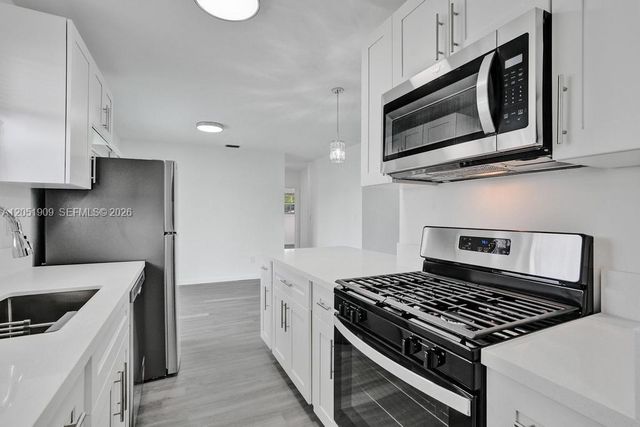 19930 Christmas Rd, Cutler Bay, FL 33157