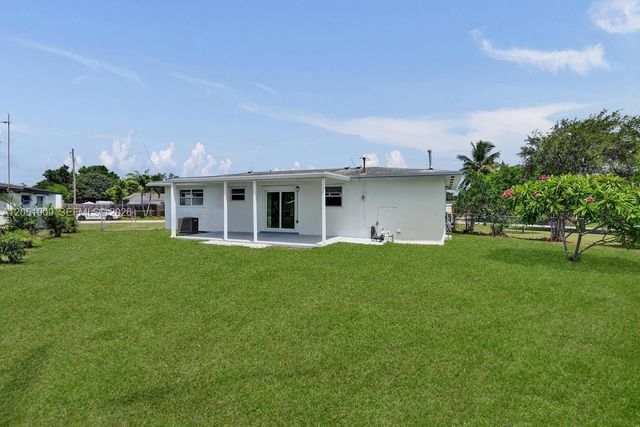 19930 Christmas Rd, Cutler Bay, FL 33157