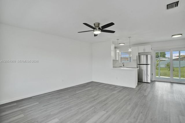 19930 Christmas Rd, Cutler Bay, FL 33157
