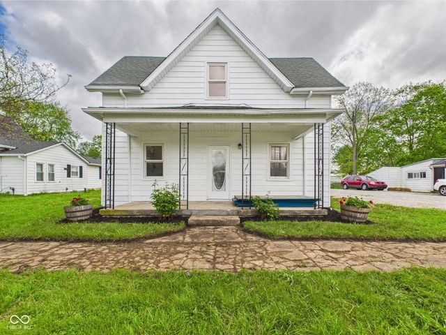 225 S Carthage Road, Charlottesville, IN 46117