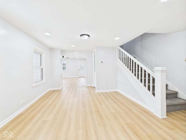 225 S Carthage Road, Charlottesville, IN 46117