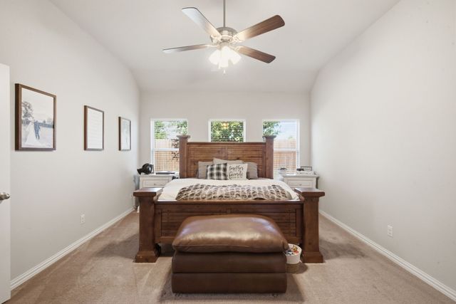 531 Hidden Springs Trail, Azle, TX 76020