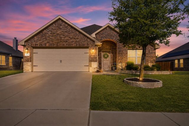 531 Hidden Springs Trail, Azle, TX 76020