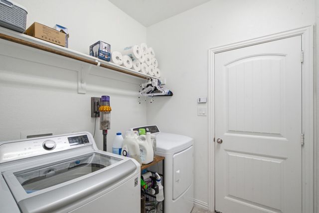 531 Hidden Springs Trail, Azle, TX 76020