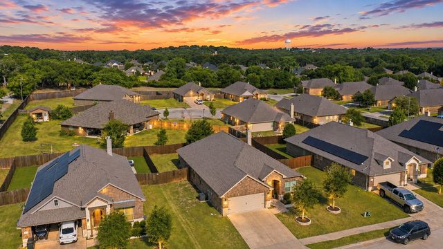 531 Hidden Springs Trail, Azle, TX 76020