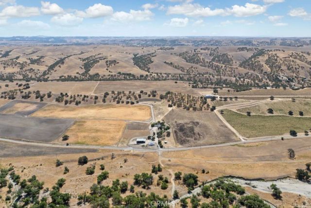 75429 Indian Valley Road, San Miguel, CA 93451