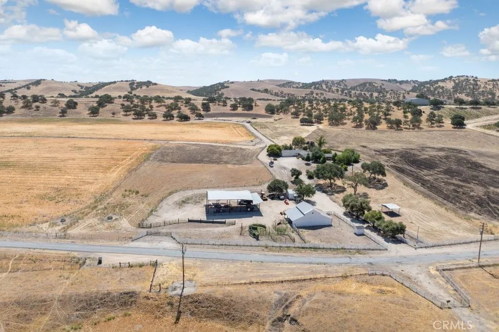 75429 Indian Valley Road, San Miguel, CA 93451