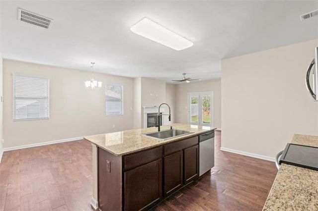 201 Hayes Park Drive, Dallas, GA 30132