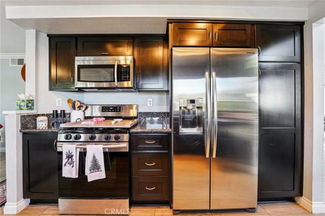 13062 Waterwheel Drive, Corona, CA 92883