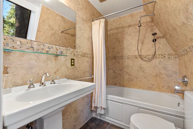 1675 Washoe Way, Tahoe City, CA 96145