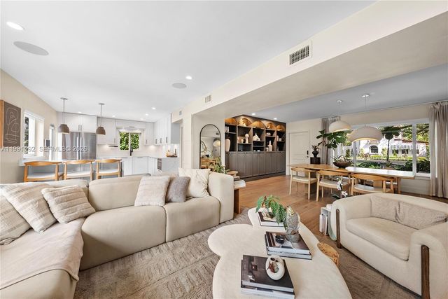 354 NE 91st St, Miami Shores, FL 33138