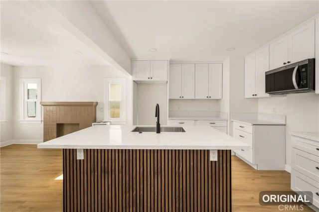 1510 W 65th Place, Los Angeles, CA 90047