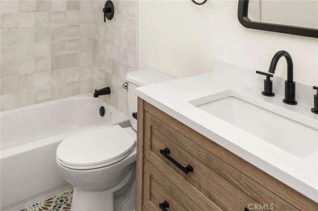 1510 W 65th Place, Los Angeles, CA 90047