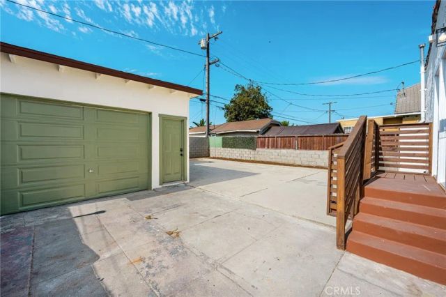 1510 W 65th Place, Los Angeles, CA 90047