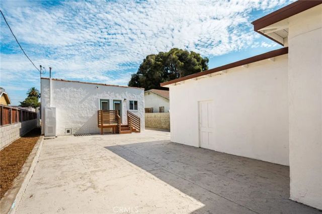 1510 W 65th Place, Los Angeles, CA 90047
