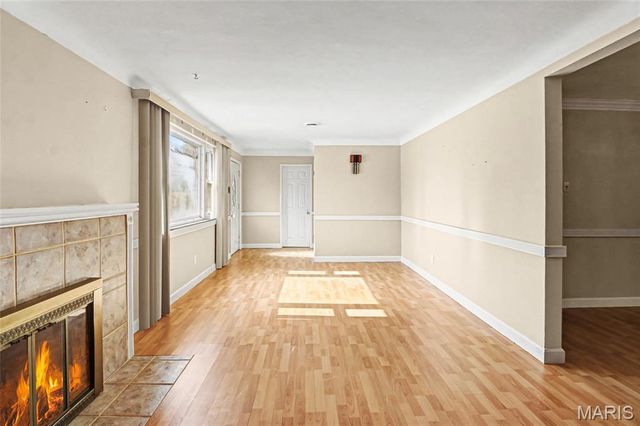 8239 Cadillac Lane, St Louis, MO 63134