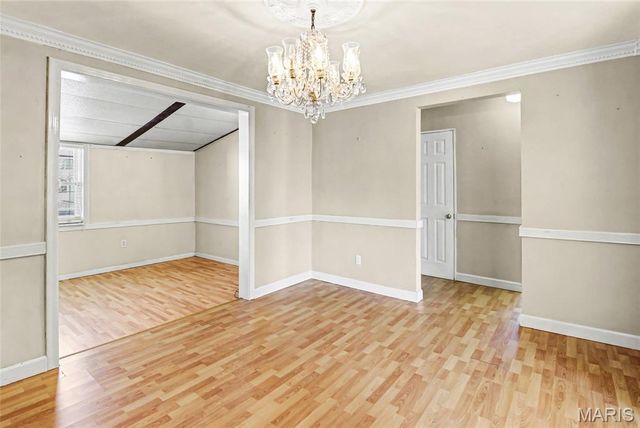 8239 Cadillac Lane, St Louis, MO 63134