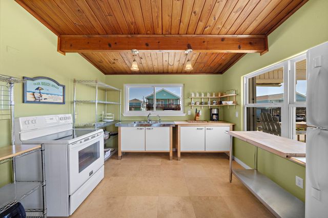 4202 Hardin Drive, Galveston, TX 77554