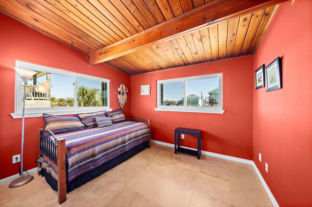 4202 Hardin Drive, Galveston, TX 77554