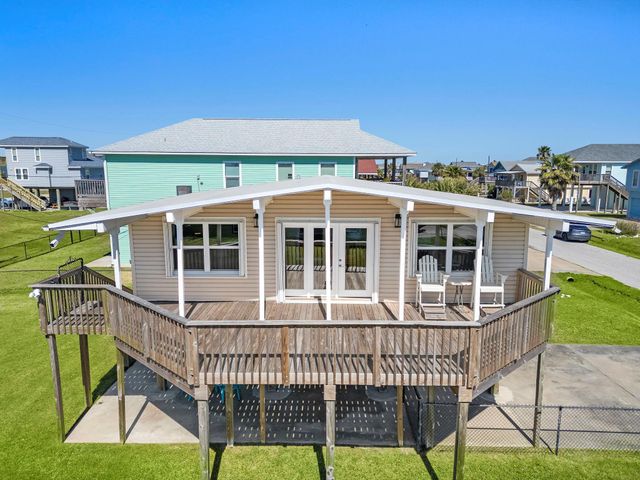 4202 Hardin Drive, Galveston, TX 77554