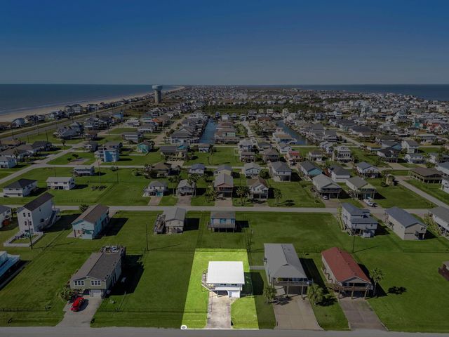 4202 Hardin Drive, Galveston, TX 77554