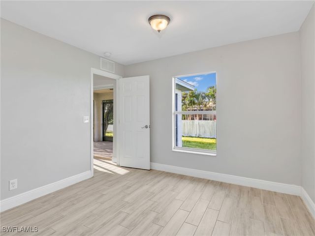 1104 NW 12th LN, Cape Coral, FL 33993