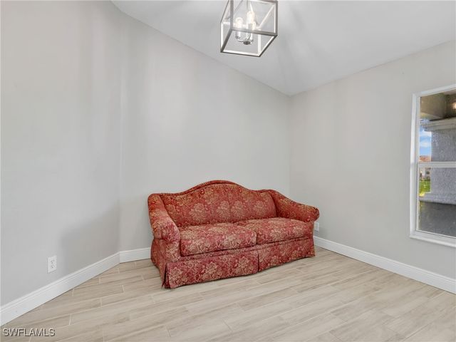 1104 NW 12th LN, Cape Coral, FL 33993