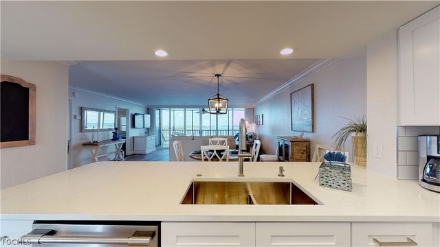 17170 Harbour Point DR 735, Fort Myers, FL 33908